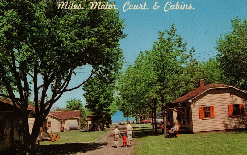 Miles Motor Court - Vintage Postcard